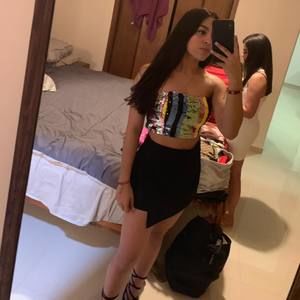 Meet your Posher, Selina